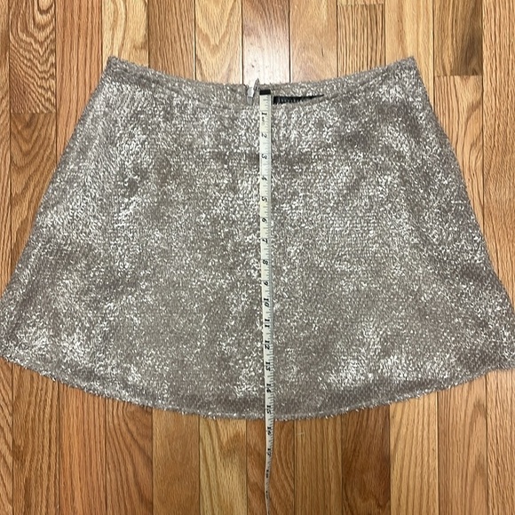 Theyskens’ Theory Stavros Textured Metallic Skirt - Picture 5 of 7